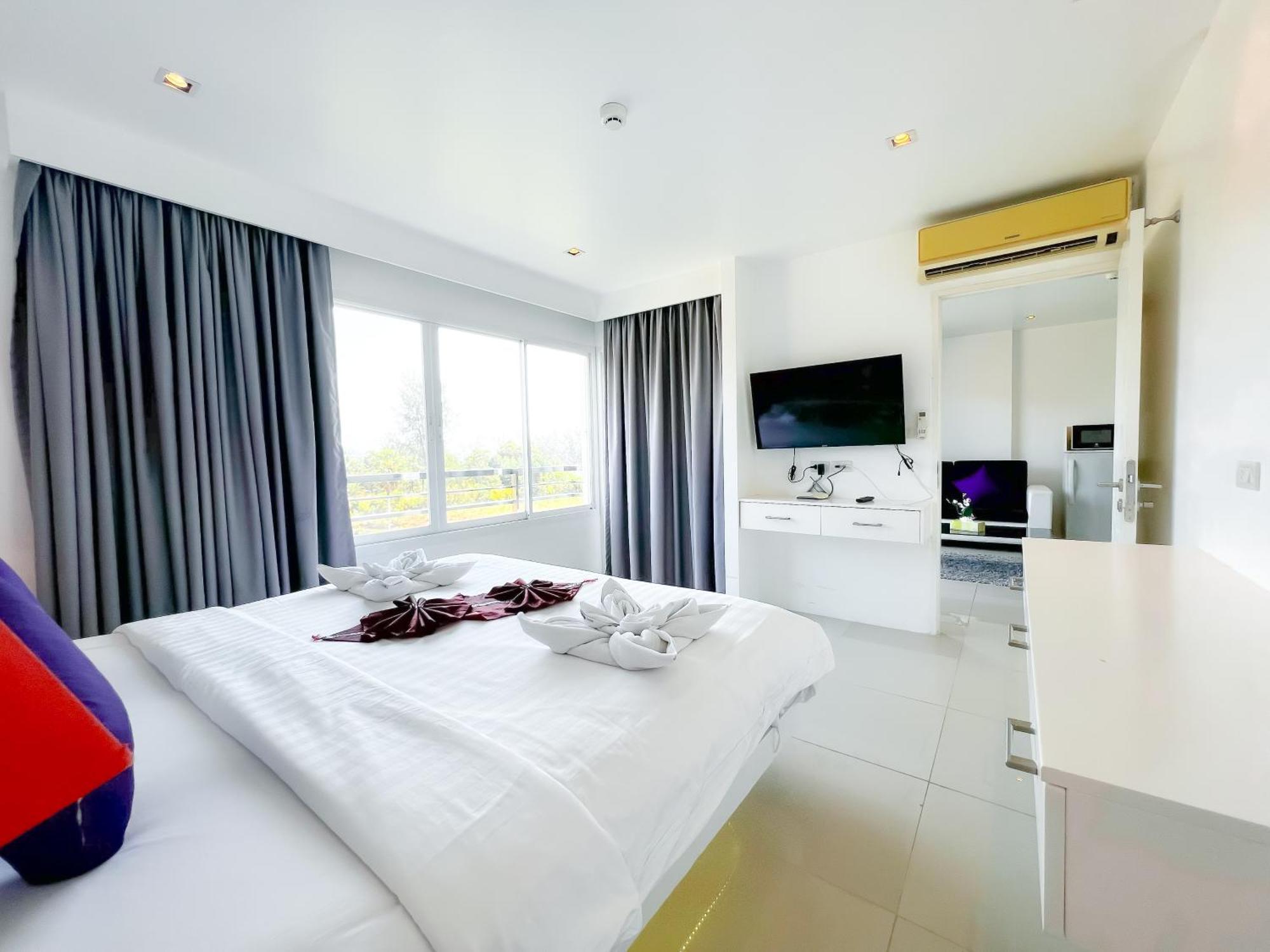 Grand Sunset Hotel Phuket Karon Екстер'єр фото
