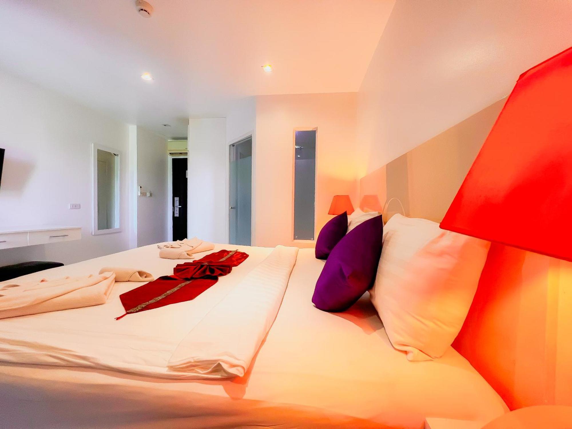 Grand Sunset Hotel Phuket Karon Екстер'єр фото